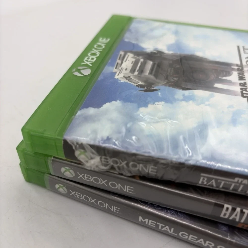 Xbox One 3 Games Battlefield Hardline Star Wars Battlefront Metal Gear Solid